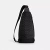 Mochila bandolera Dominic en Signature Canvas