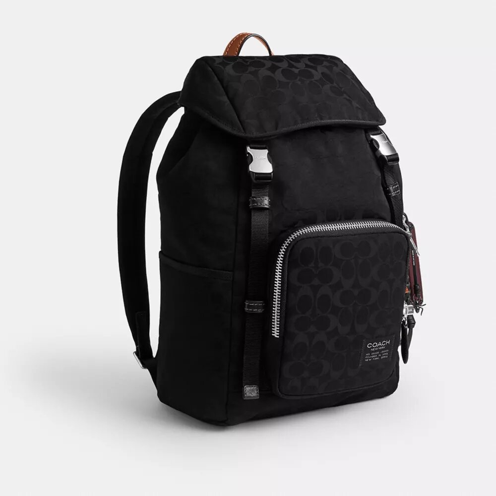 Mochila Logan en nailon exclusivo con Charms