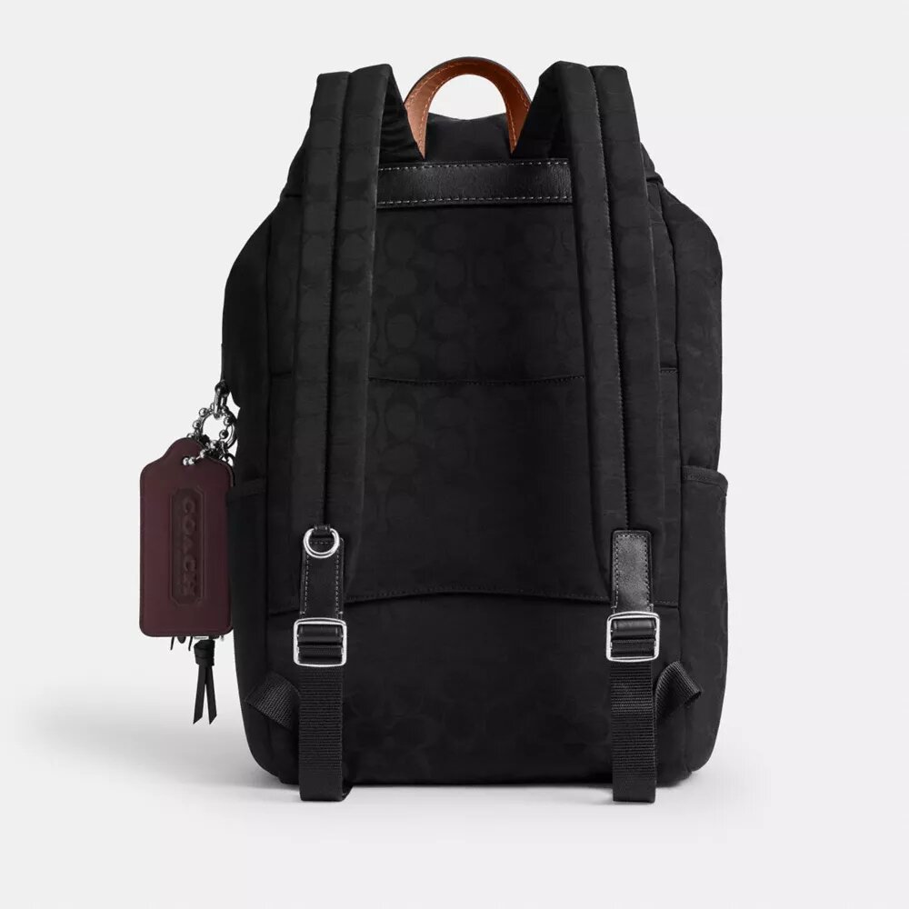 Mochila Logan en nailon exclusivo con Charms