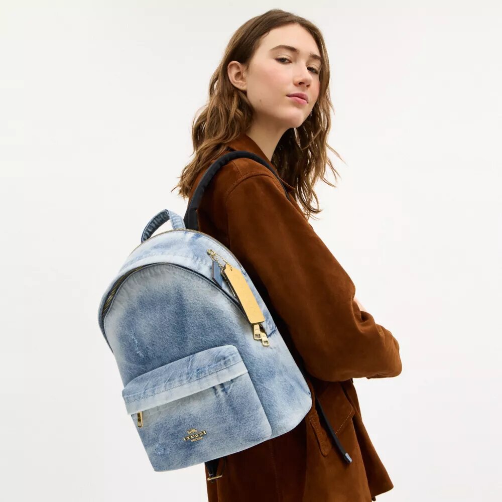 Mochila pequeña Taylor en denim desgastado