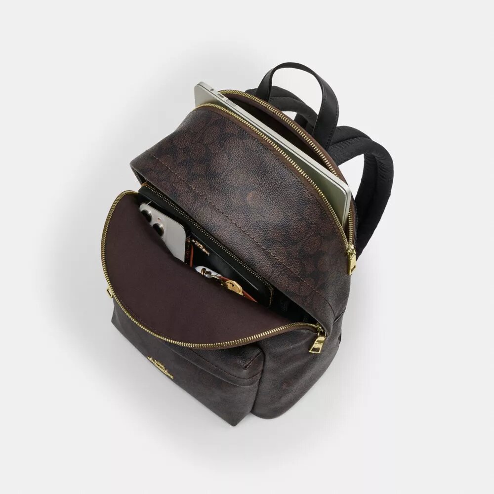 Mochila pequeña Taylor en Signature Canvas