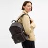 Mochila pequeña Taylor en Signature Canvas