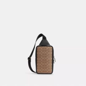 Mochila Sullivan en Signature Canvas