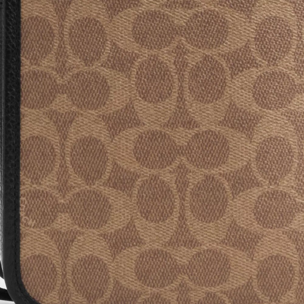 Mochila Sullivan en Signature Canvas