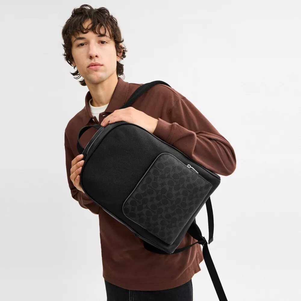 Mochila Wade en Signature Canvas