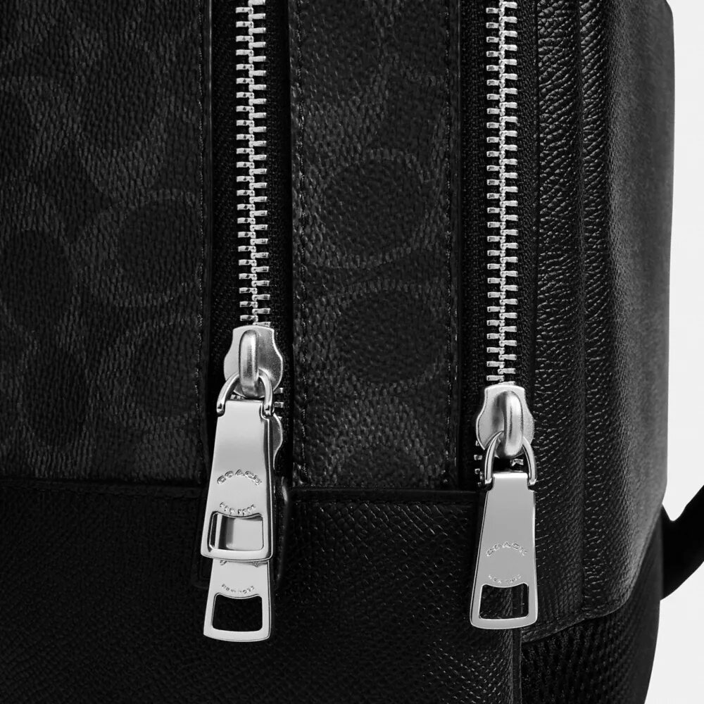 Mochila Wade en Signature Canvas