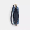 Nolita 19 en denim exclusivo