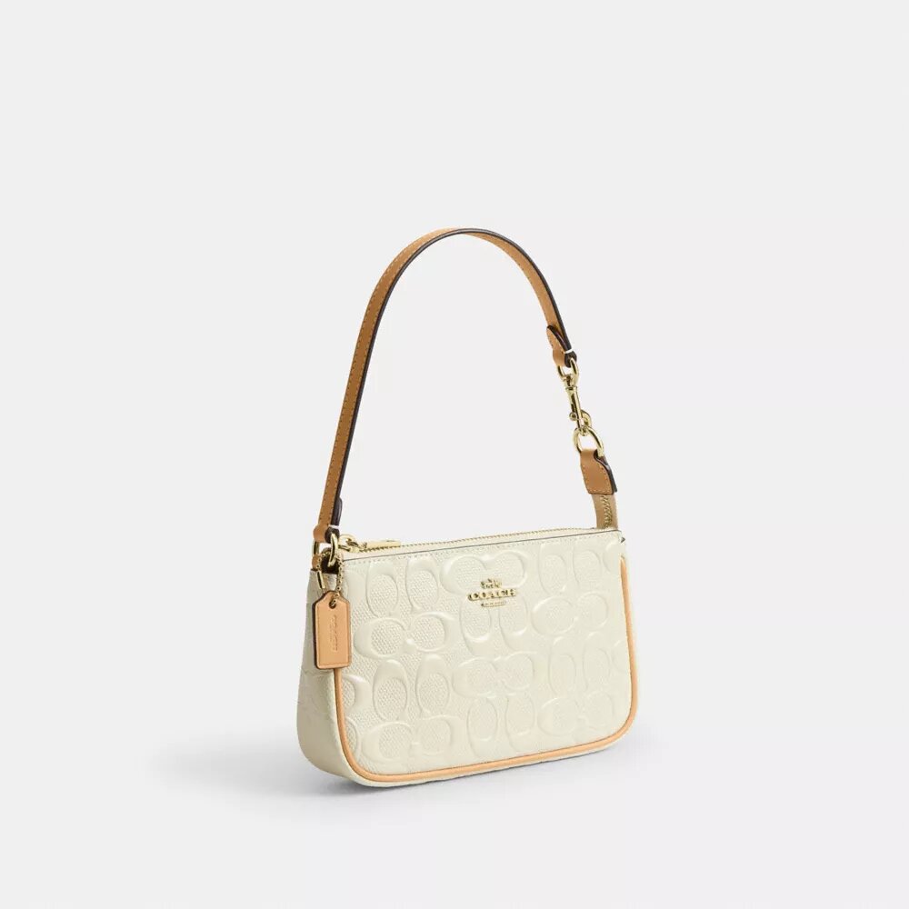 Nolita 19 en piel exclusiva con Charms