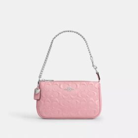 Nolita 19 en piel exclusiva con colgante de corazón