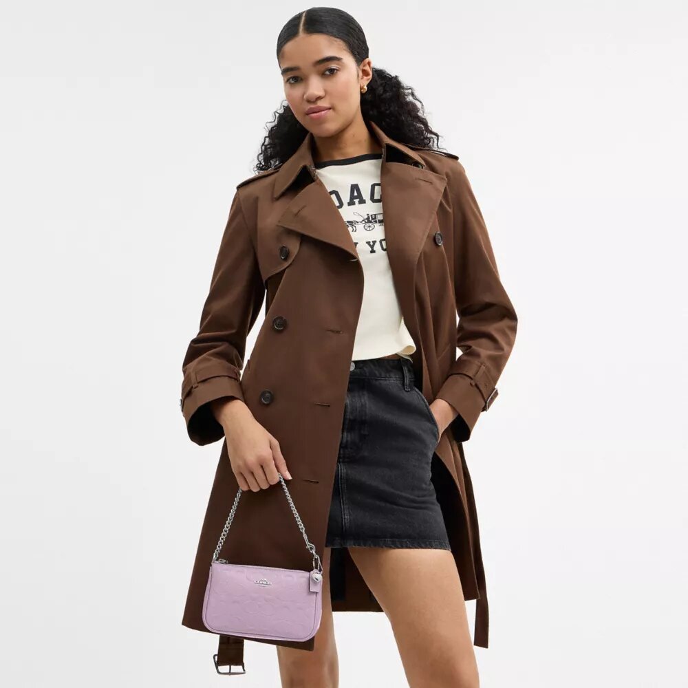 Nolita 19 en piel exclusiva con colgante de corazón