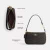 Nolita 19 en Signature Canvas