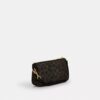 Nolita 19 en Signature Canvas con Charms