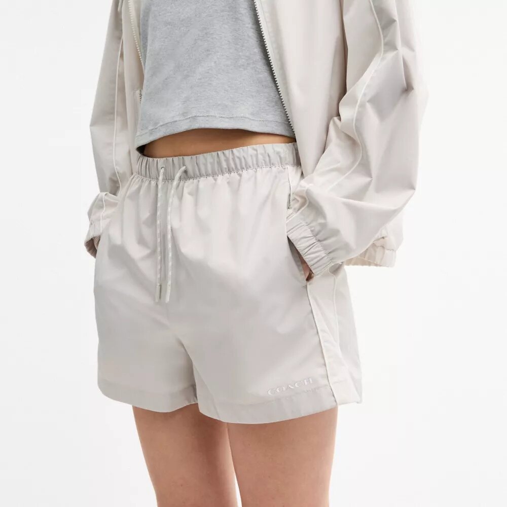Pantalones cortos deportivos