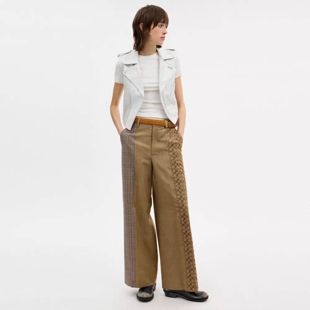 Pantalones entallados con estampado de cuadros combinado