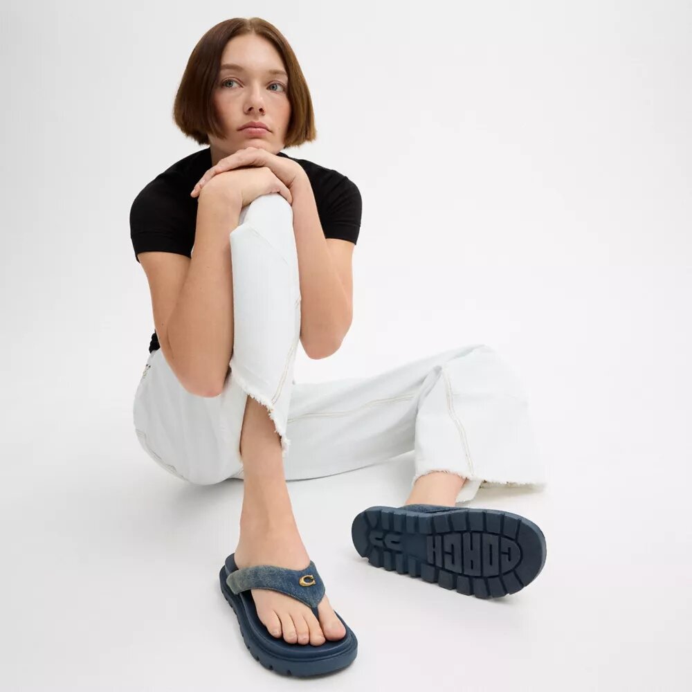 Sandalias Brynn en denim desgastado