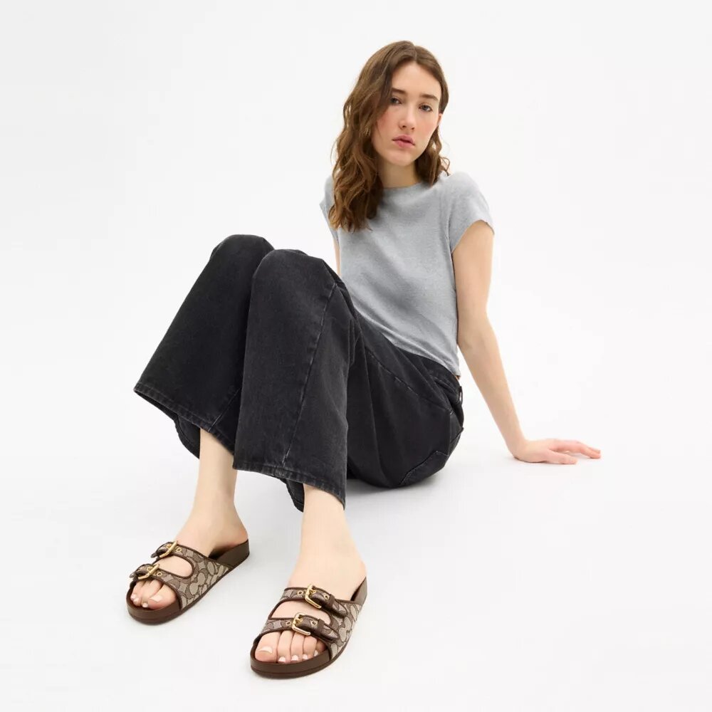 Sandalias con hebilla en jacquard exclusivo