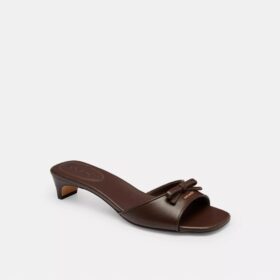 Sandalias de tacón bajo con lazo