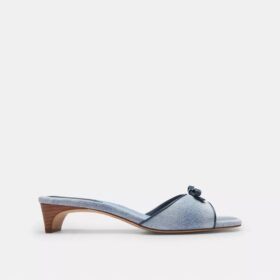 Sandalias de tacón bajo con lazo en denim desgastado