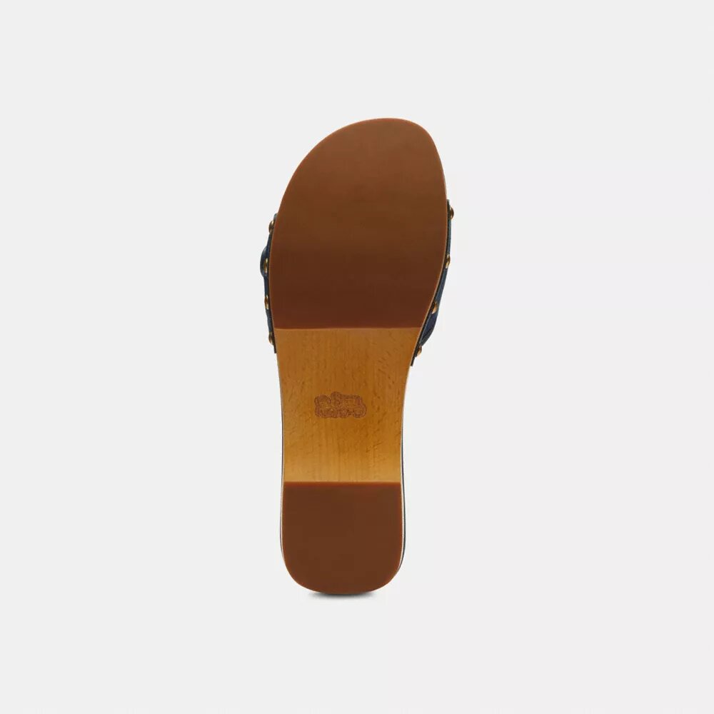 Sandalias Margot de madera con patchwork de denim característico