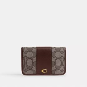 Tarjetero delgado Essential en jacquard exclusivo