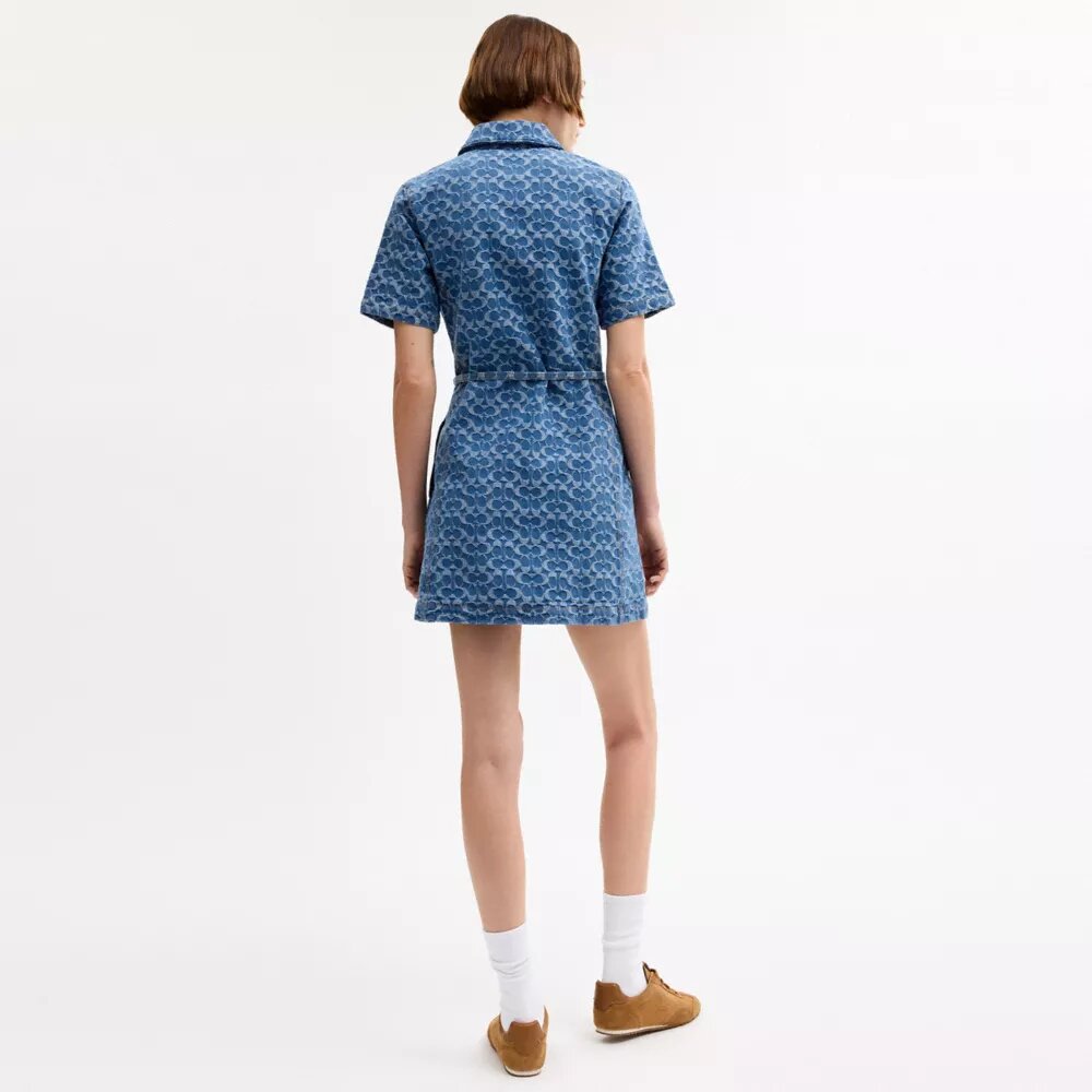 Vestido de denim exclusivo de algodón orgánico