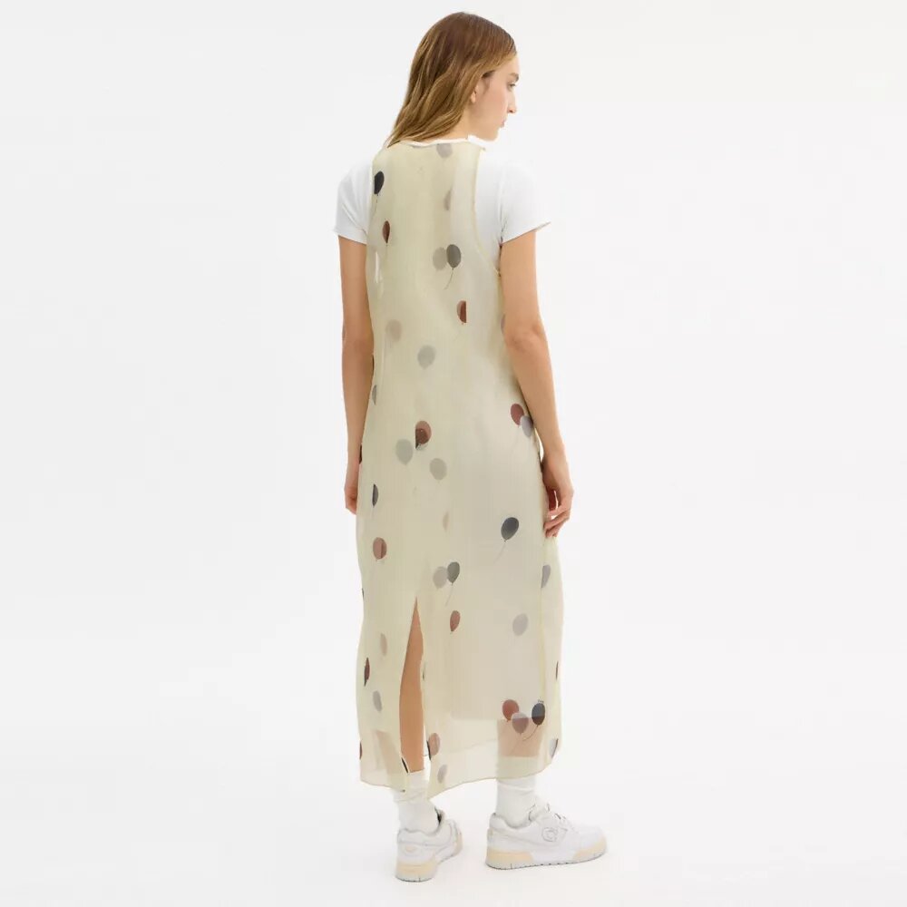Vestido globo de organza estampada