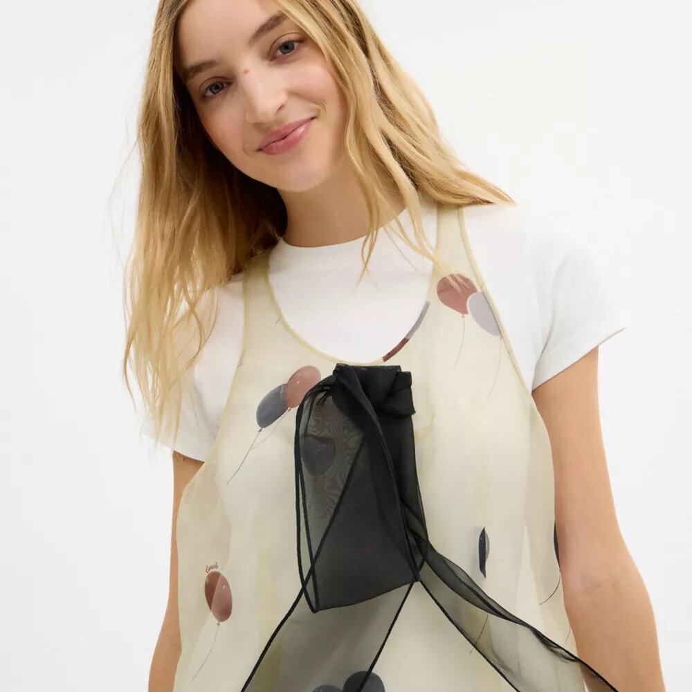 Vestido globo de organza estampada
