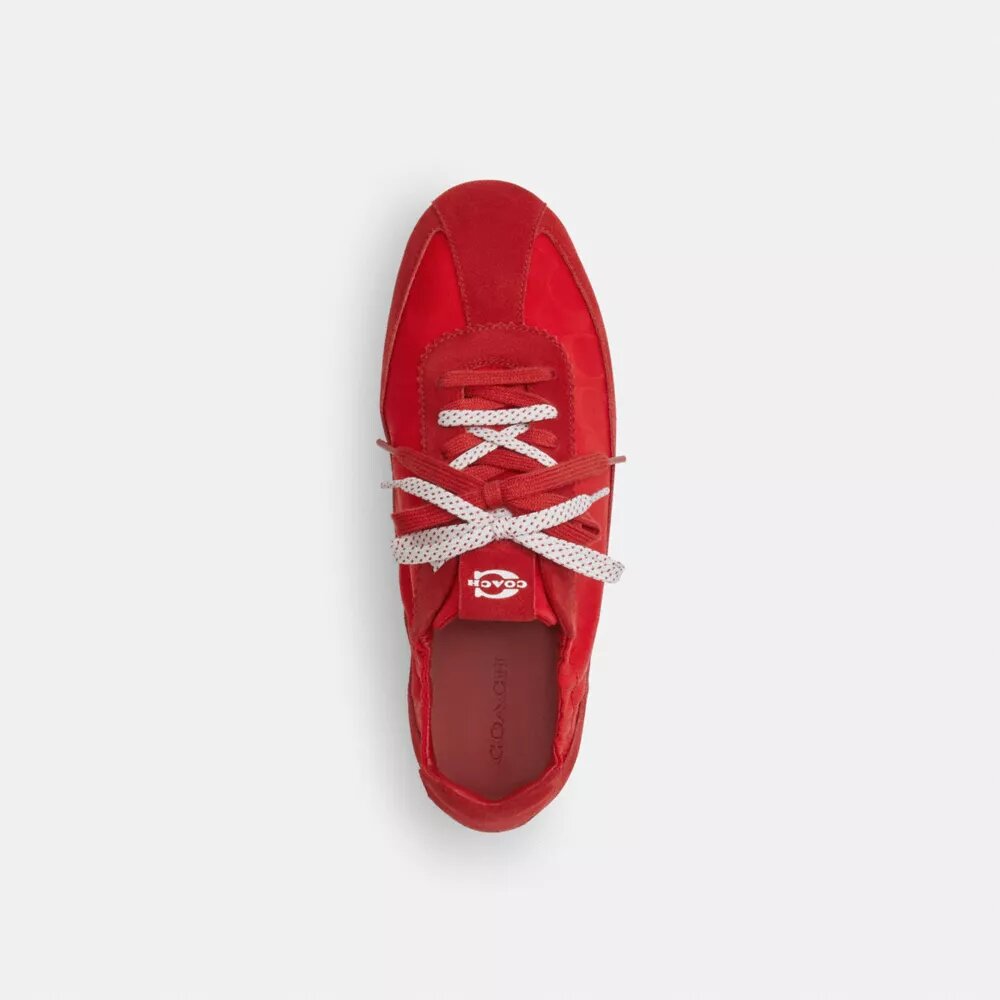Zapatillas suaves en nailon característico